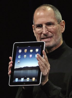 Steve Jobs | Steve Ballmer: Devices to be Proud: presentation and leadership.