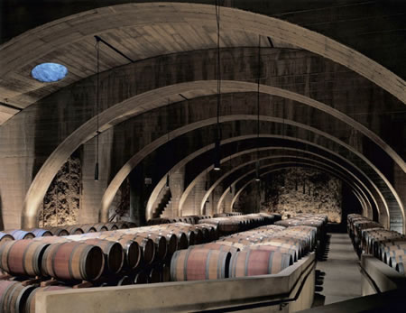 WINE DESIGN | Rethinking the Label, Architecture and Experience Design