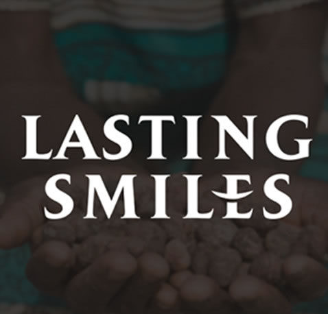 Lasting Smiles Logo