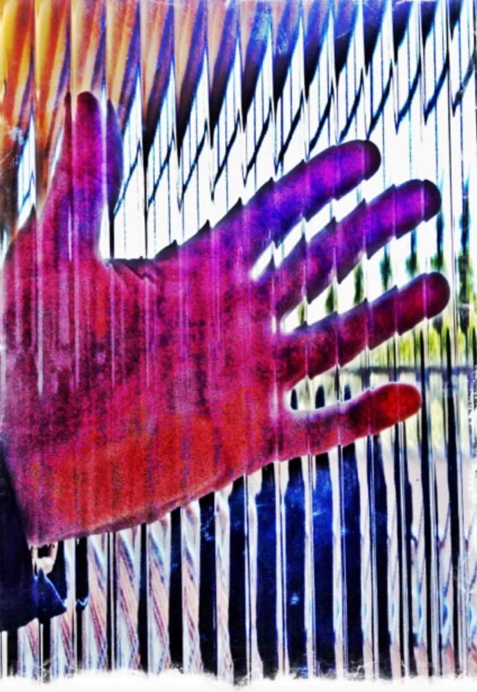 Get your hands off that! Don't touch!